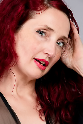 Scarlet Full Nude Erotica