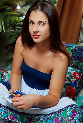 Nora Roam In Good Fortune
